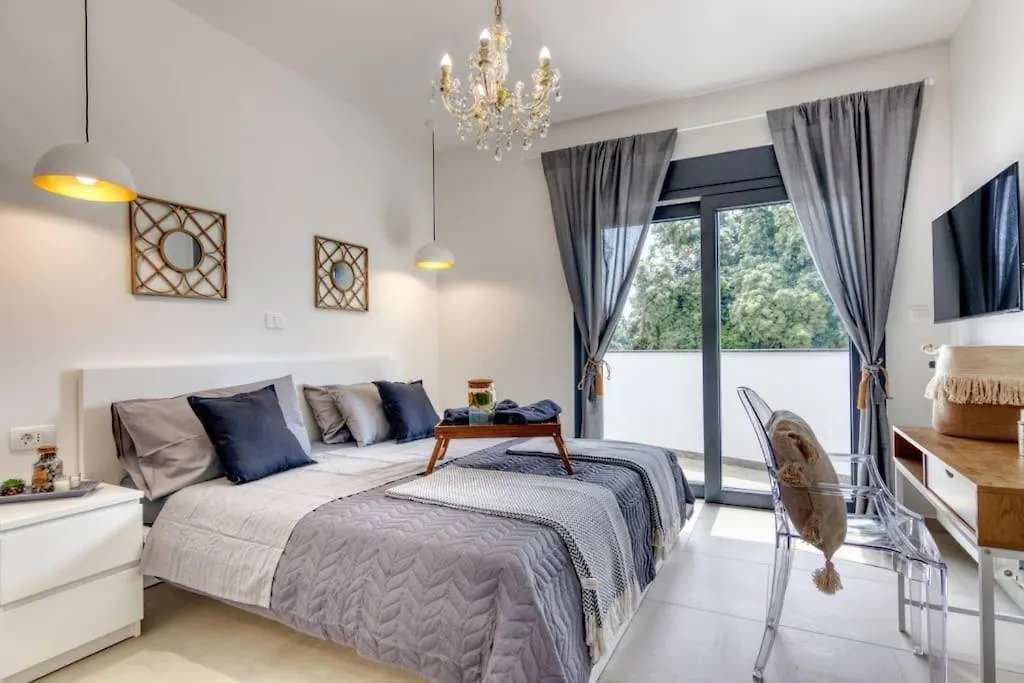 Villa Design M Pula, Pjescana Uvala 0*, Pula