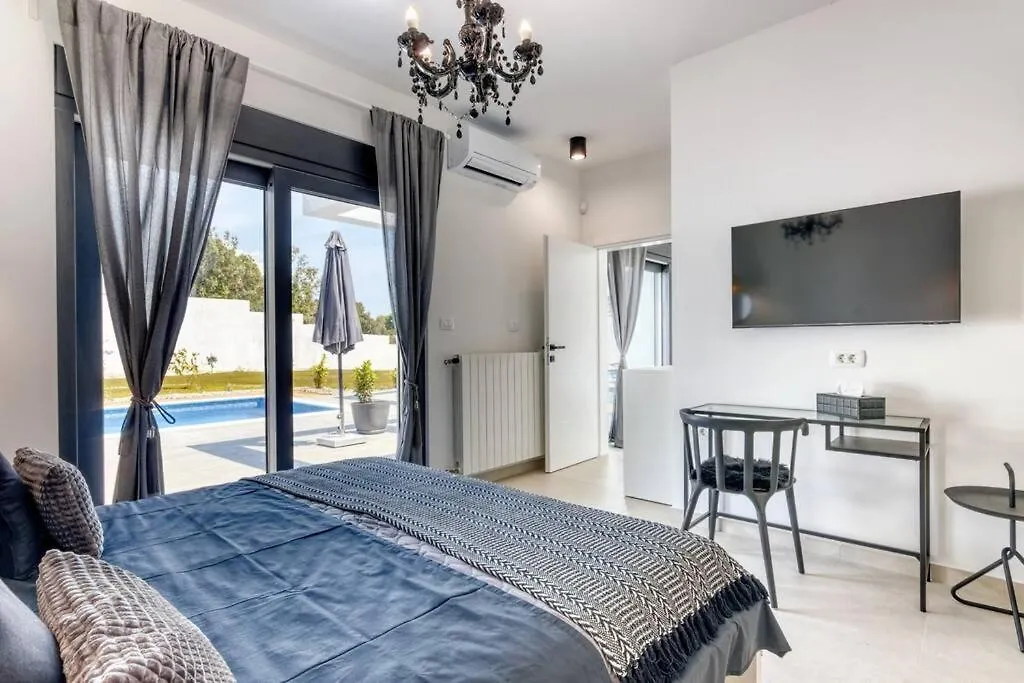 Villa Design M Pula, Pjescana Uvala  Pula